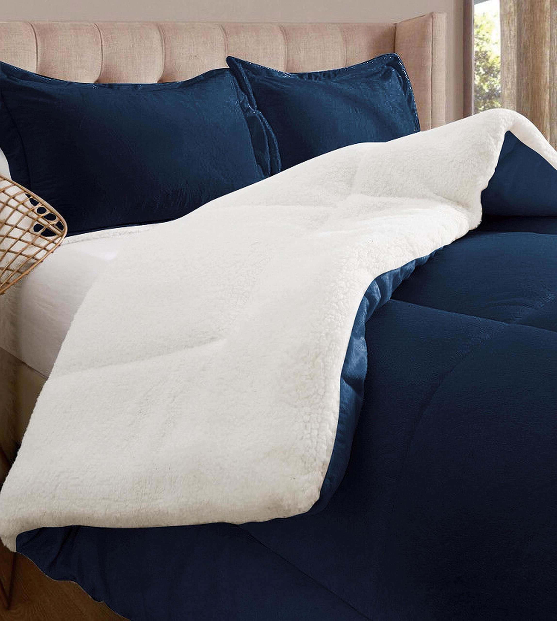 Elegant Comfort Super Soft Sherpa Comforter 3-Piece Set Premium Quality, Heavy Weight Reversible Down Alternative Micro-Suede, S